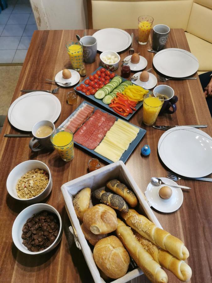Ferienwohnung Solebad Гмюнд Екстер'єр фото